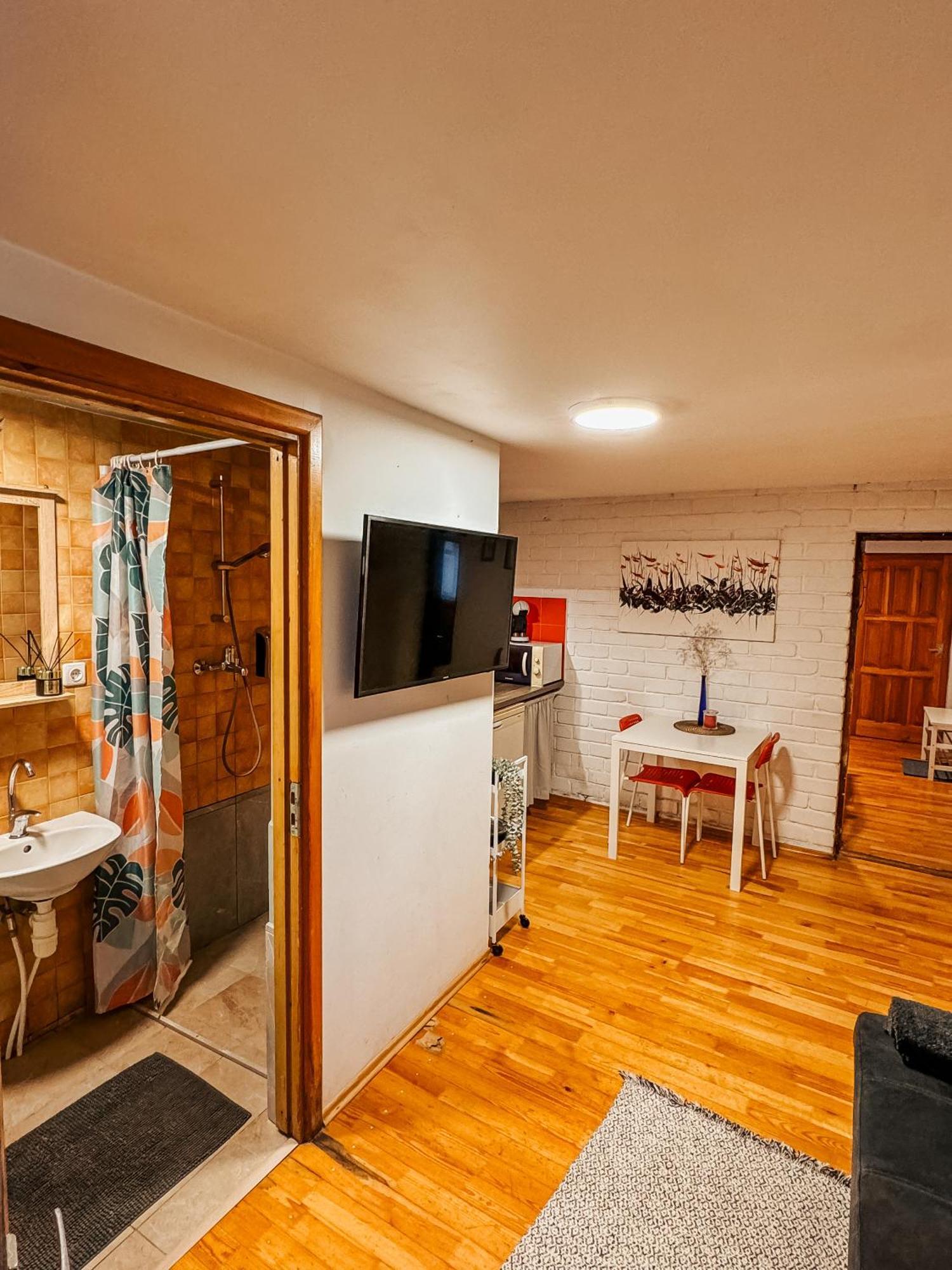 Appartamento Little House Kaunas Esterno foto